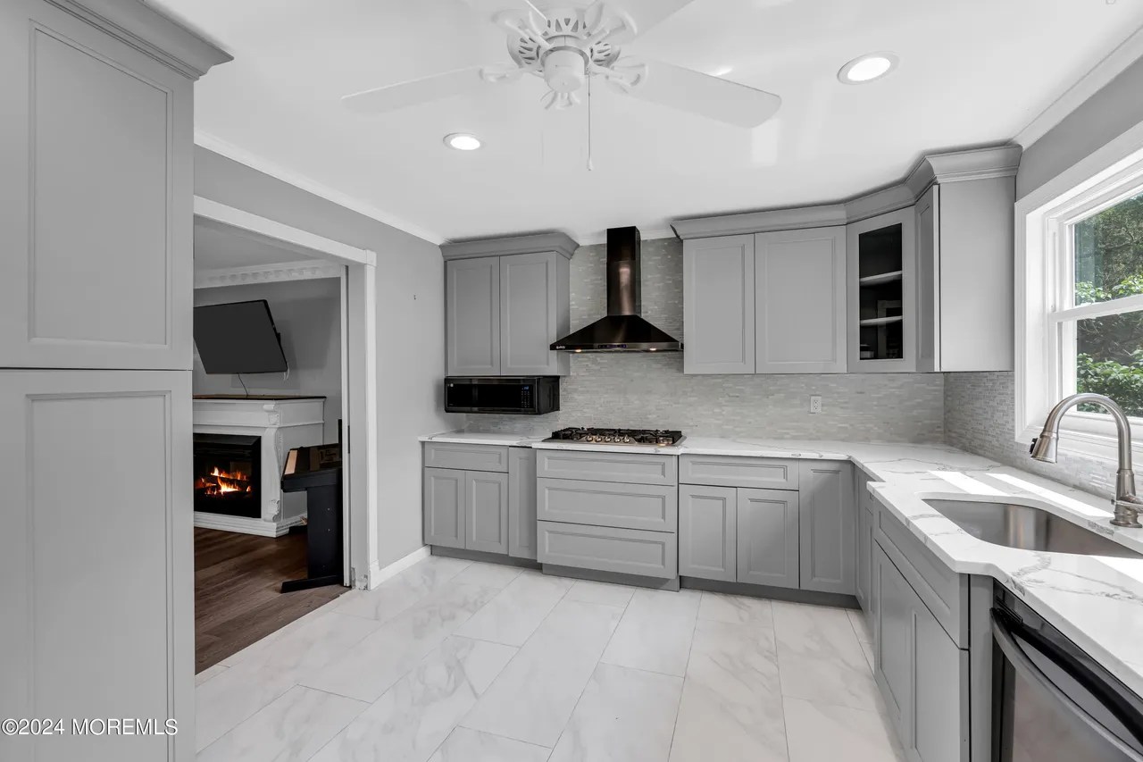 For Sale 414 S Cooks Bridge Rd, Jackson, NJ 08527