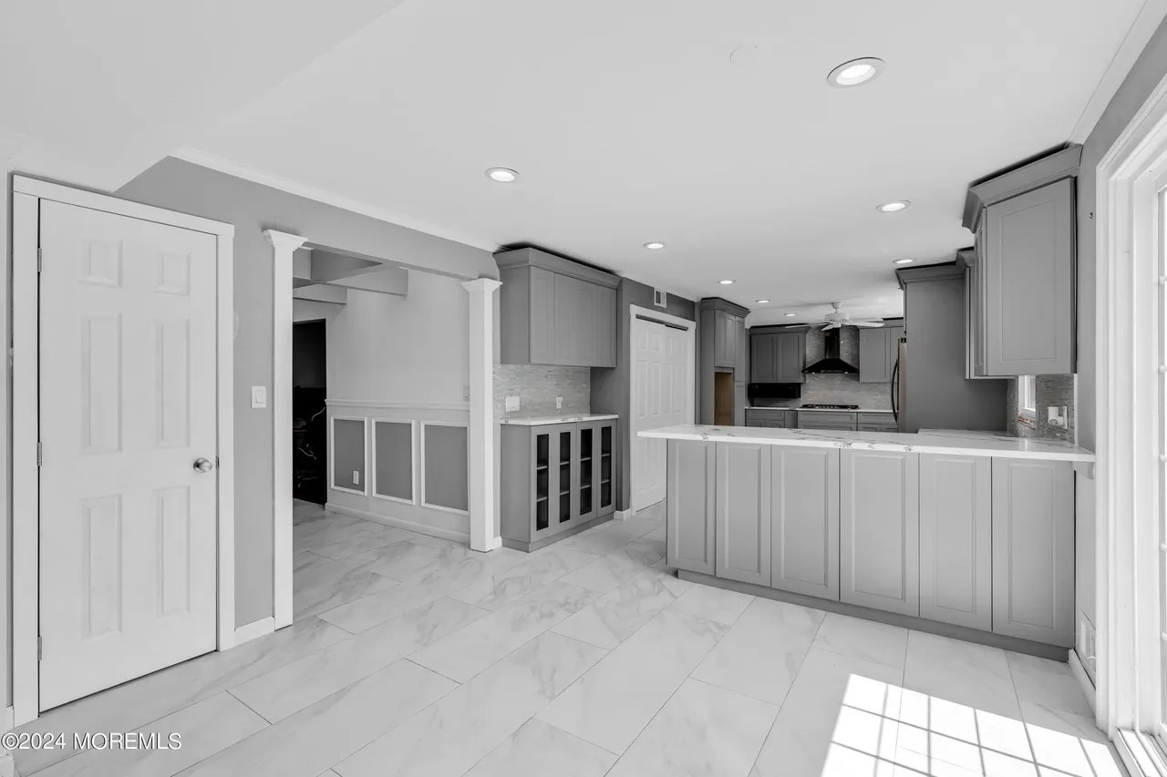 For Sale 414 S Cooks Bridge Rd, Jackson, NJ 08527