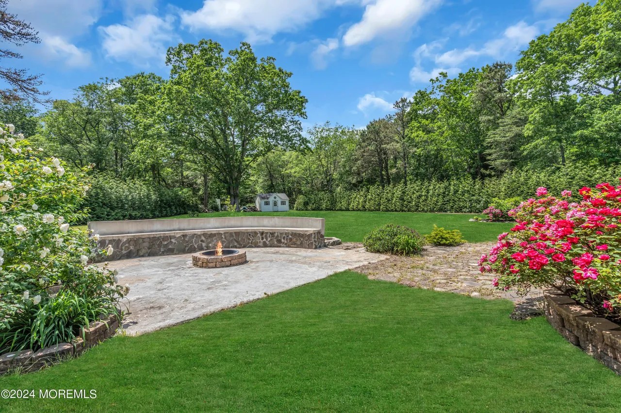 For Sale 414 S Cooks Bridge Rd, Jackson, NJ 08527