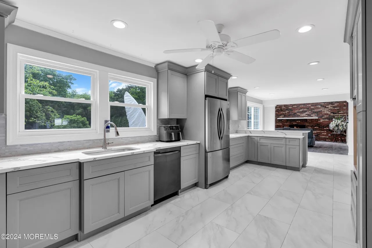 For Sale 414 S Cooks Bridge Rd, Jackson, NJ 08527