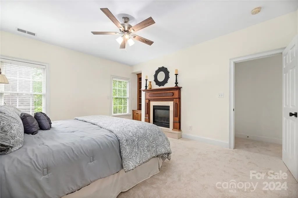 For Sale 629 Ardrey Cir, Davidson, NC 28036