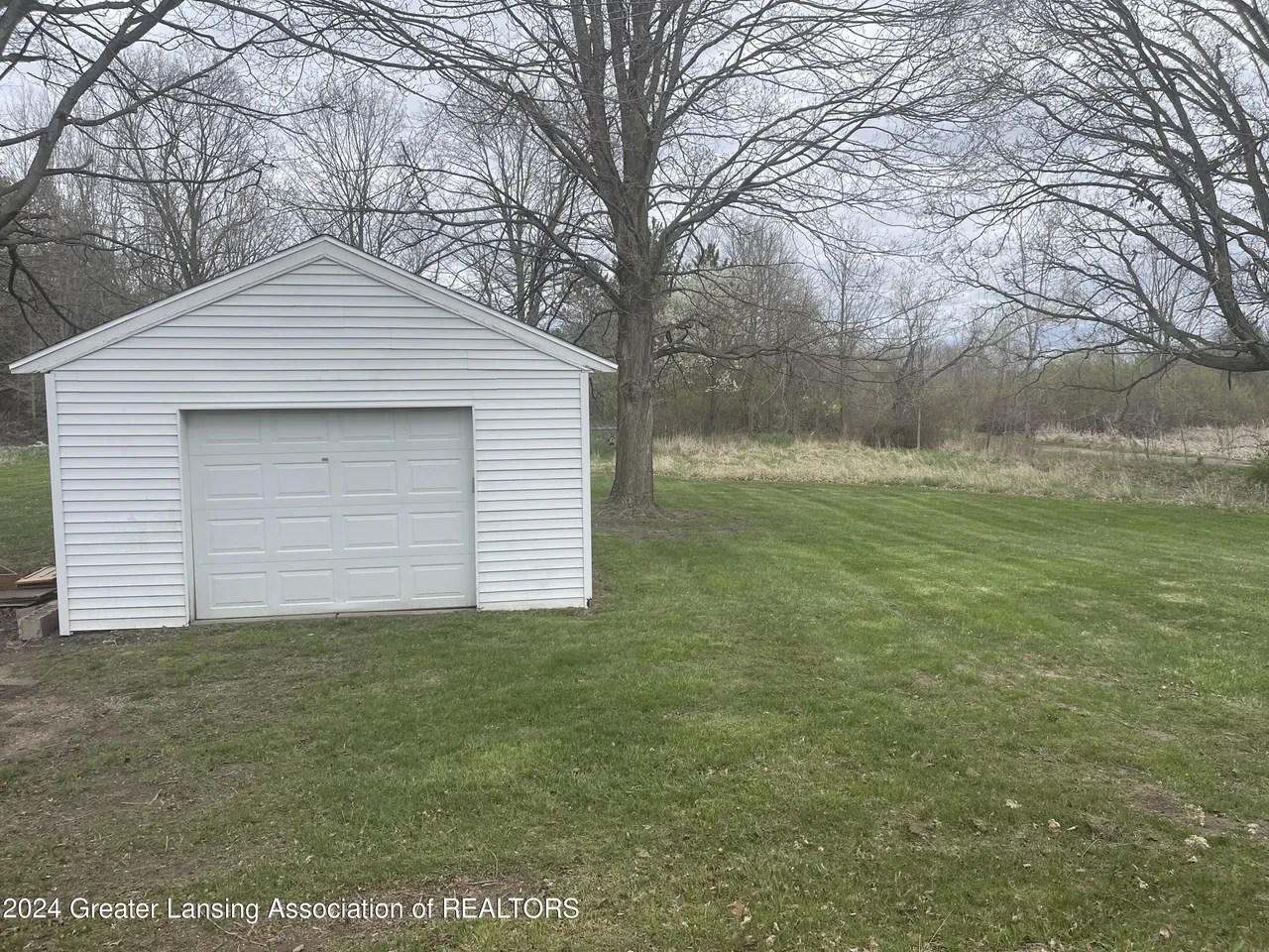 For Sale 7140 Williams Rd, Lansing, MI 48911