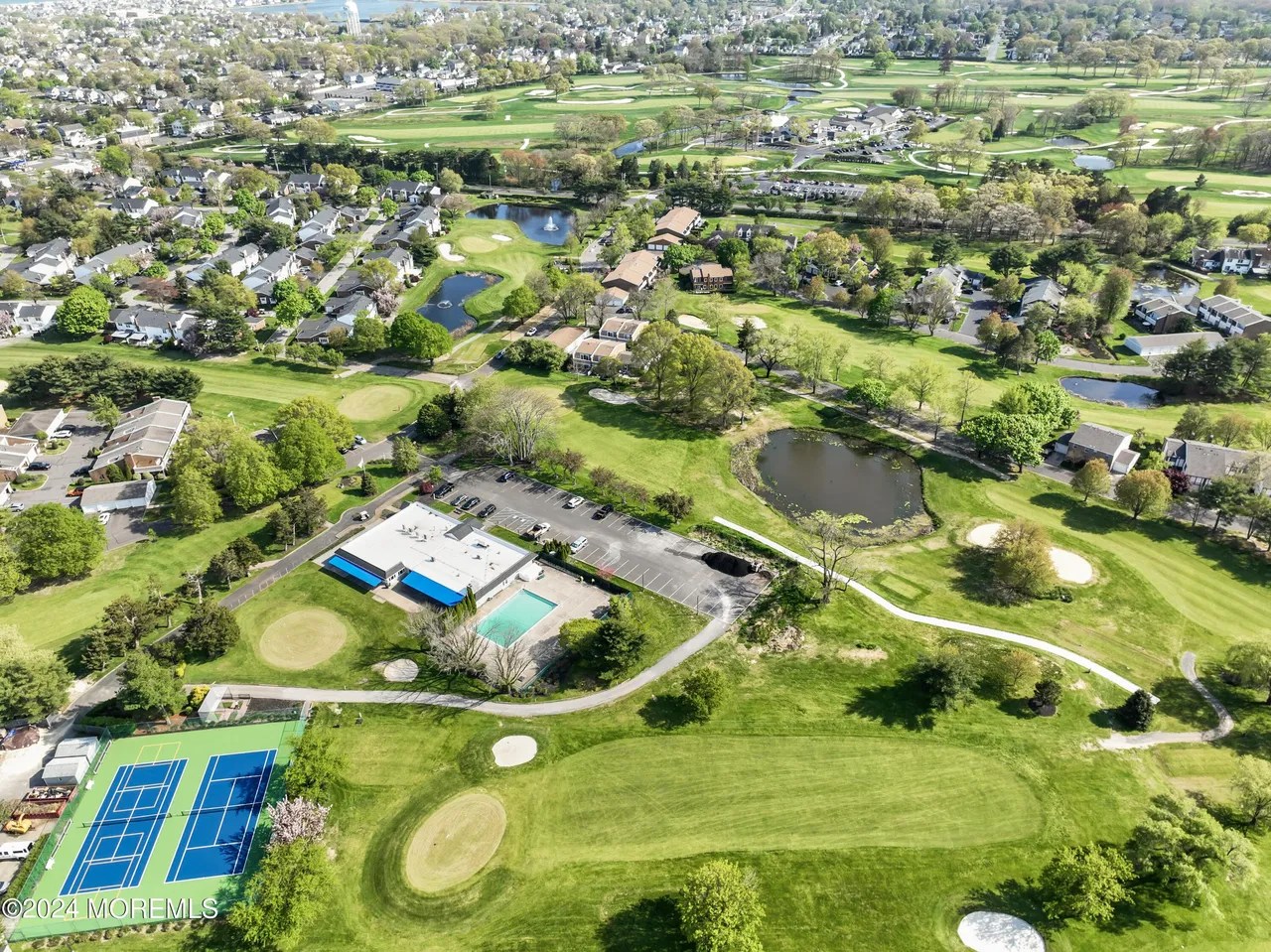 116 Walnut Dr, Spring Lake Heights, NJ 07762