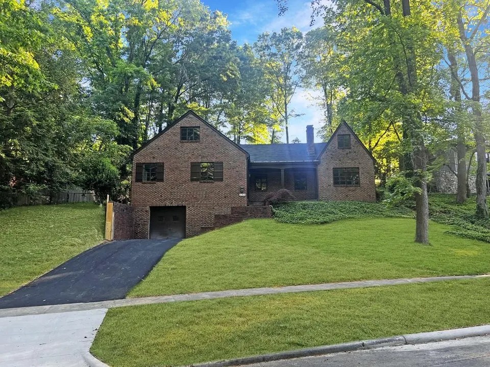 190 Linden Dr, Danville, VA 24541 359,000