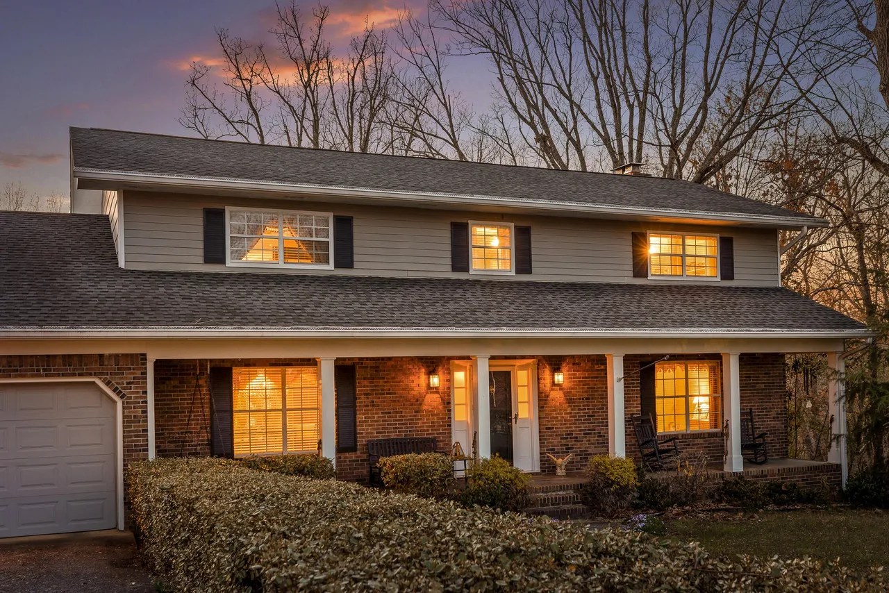 For Sale 1717 Colonial Shores Dr, Hixson, TN 37343