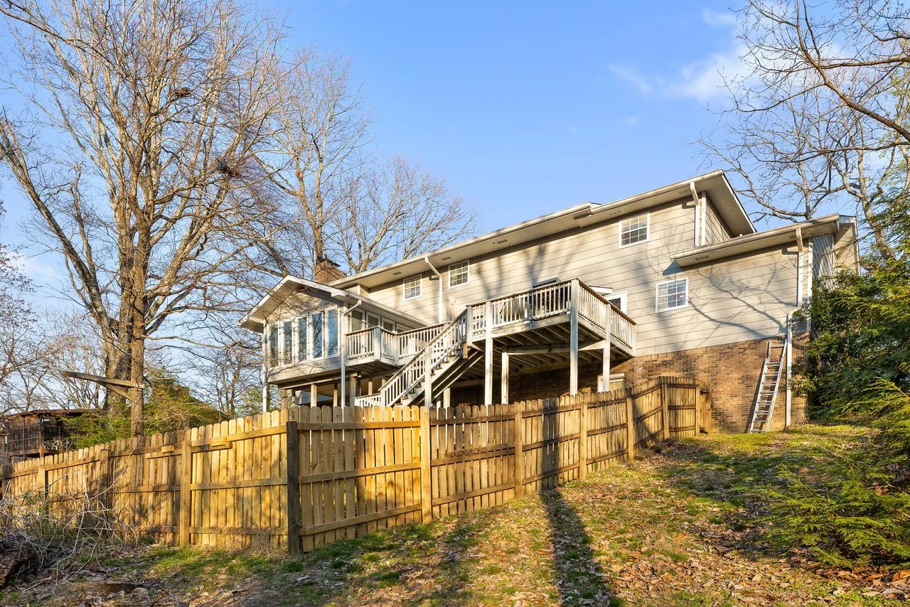 For Sale 1717 Colonial Shores Dr, Hixson, TN 37343