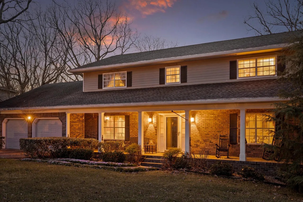 For Sale 1717 Colonial Shores Dr, Hixson, TN 37343