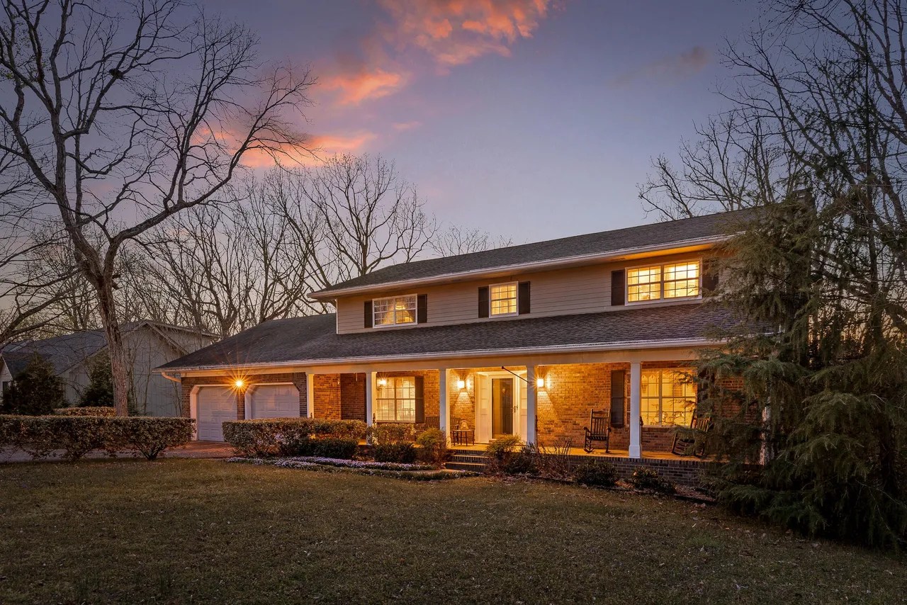 For Sale 1717 Colonial Shores Dr, Hixson, TN 37343