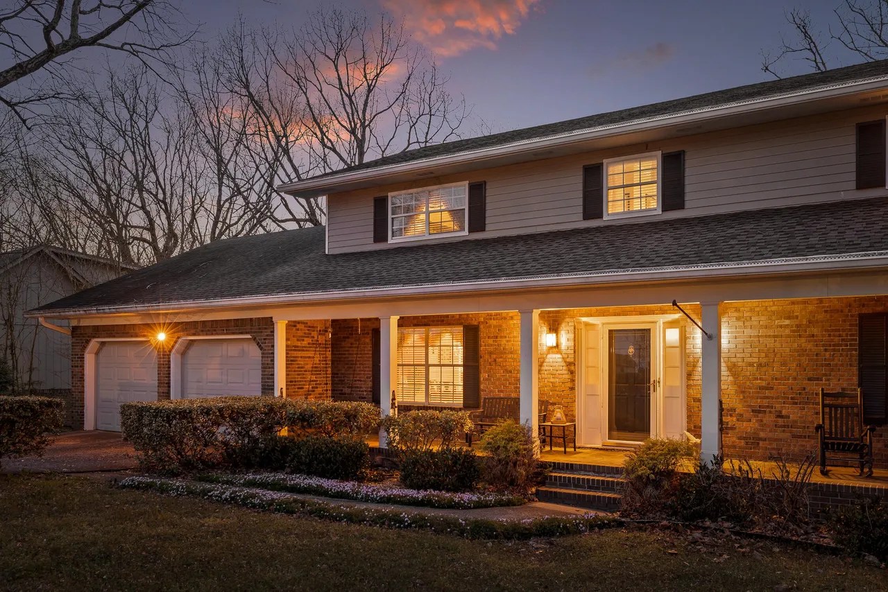 For Sale 1717 Colonial Shores Dr, Hixson, TN 37343