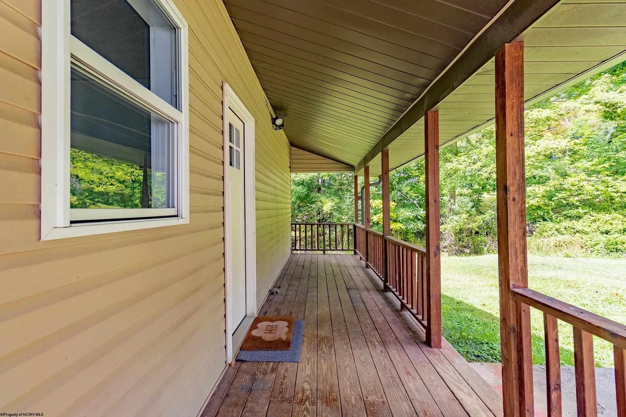 For Sale 683 Brookhaven Rd, WV 26508