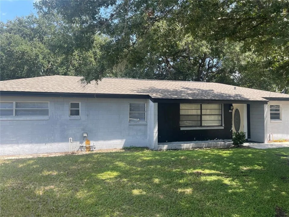 8 Garvey Ln, Frostproof, FL 33843 119,999