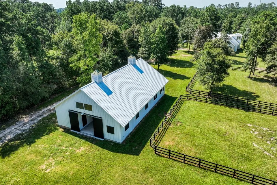 9879 Stubbs Rd, Magnolia, TX 77354 3,295,000