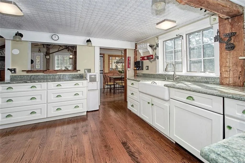 For Sale 504 Millwood Rd, Mount Kisco, NY 10549