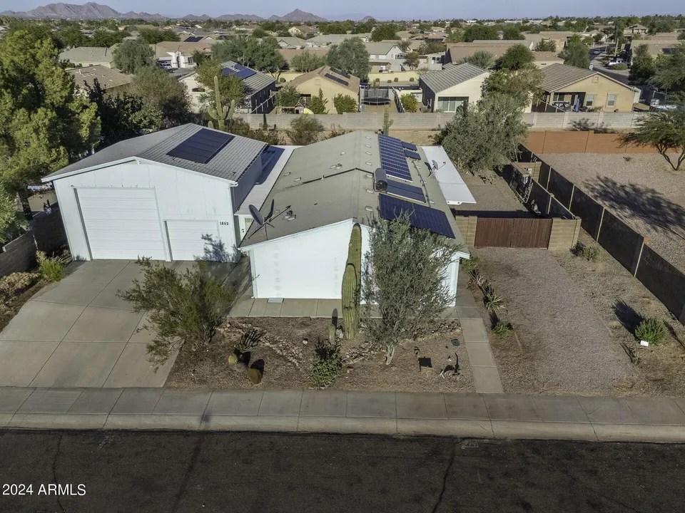 1852 N Ridge Way, Casa Grande, AZ 85122 275,000