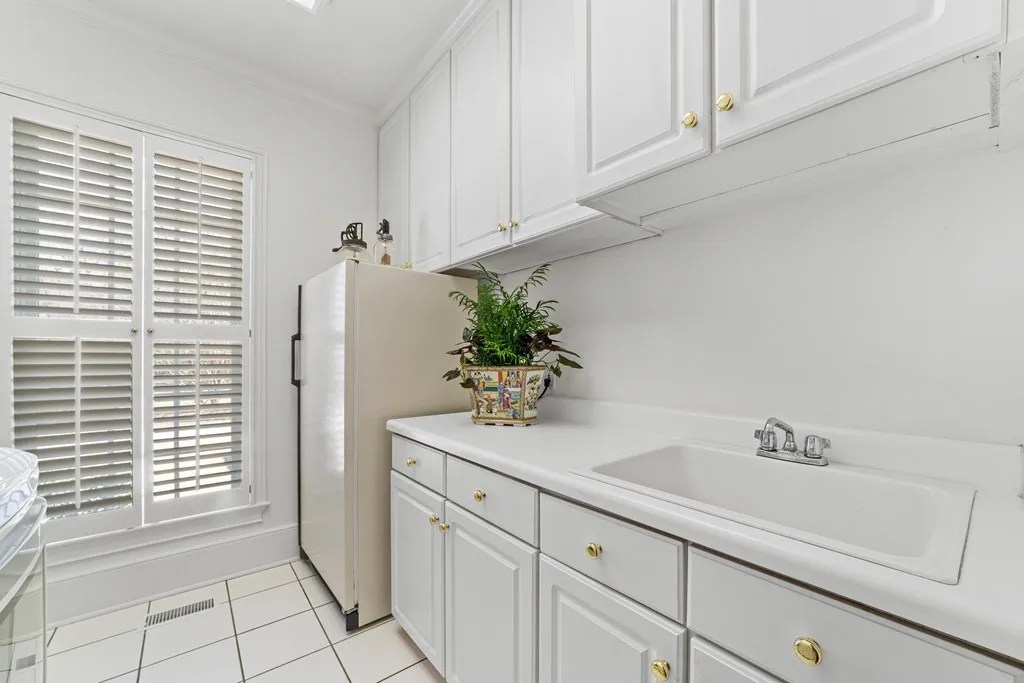 1572 Lee Blvd, Orangeburg, SC 29118