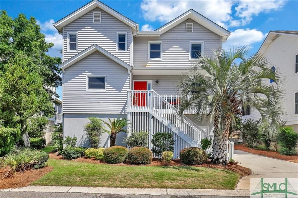 With Updated Kitchen Homes for Sale in Tybee Island, GA