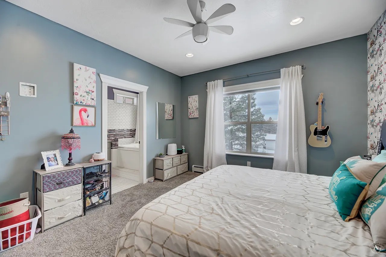173 McClellan Creek Rd, Clancy, MT 59634