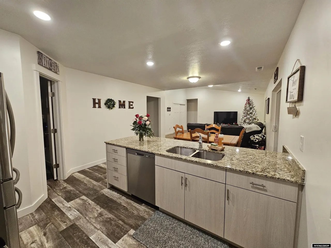 306 Green River Cir, Evanston, WY 82930