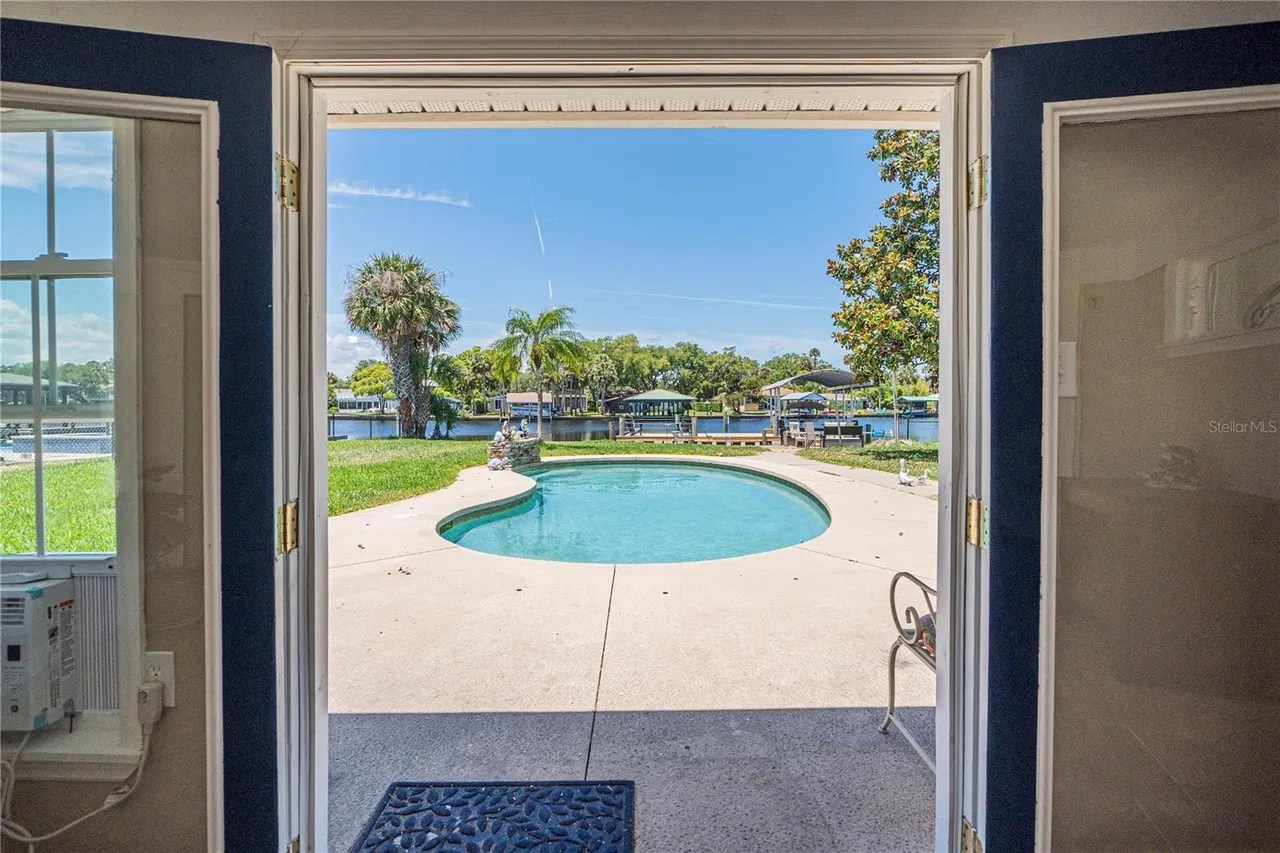 For Sale 988 Shockney Dr, Ormond Beach, FL 32174