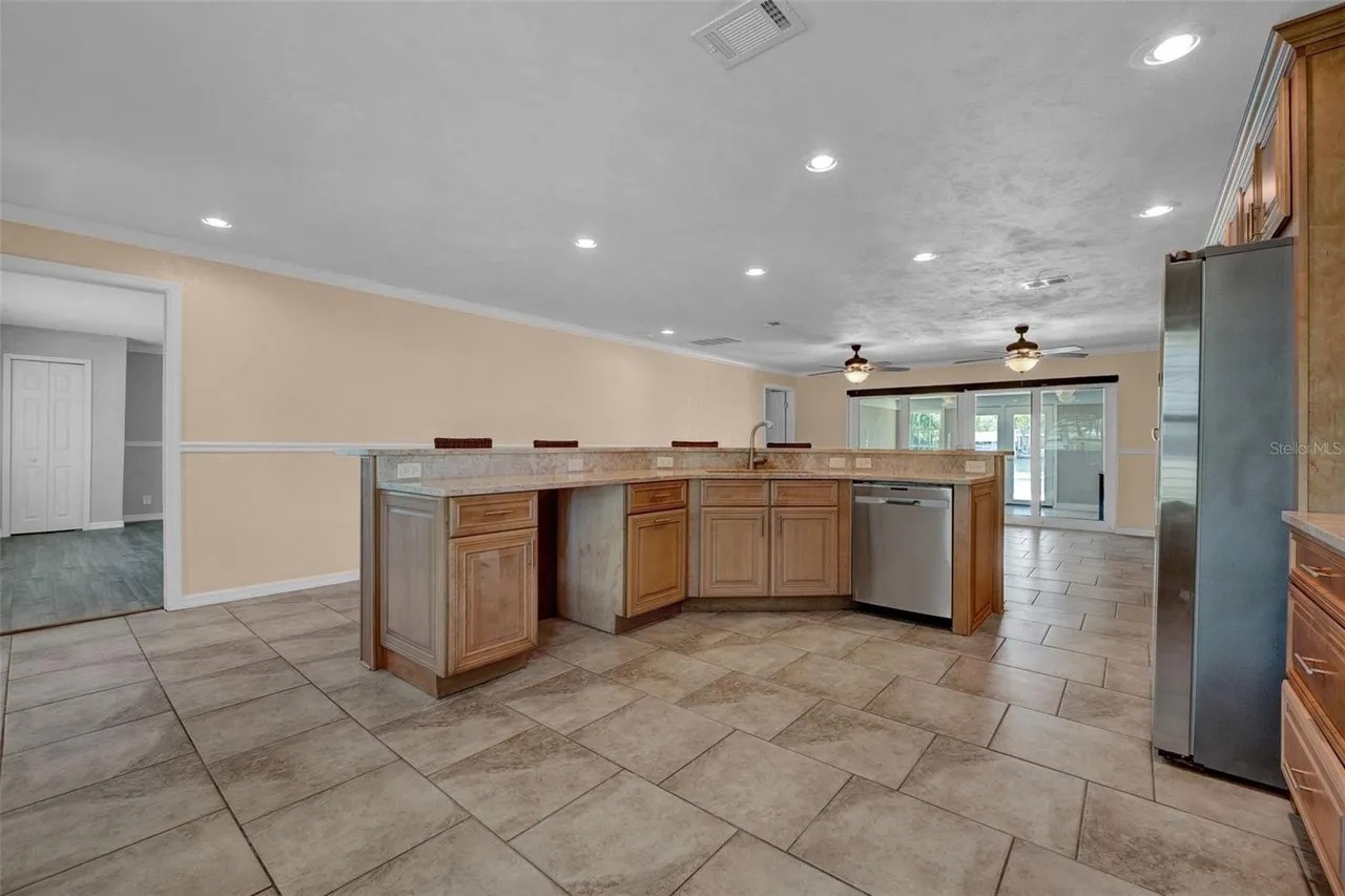 For Sale 988 Shockney Dr, Ormond Beach, FL 32174