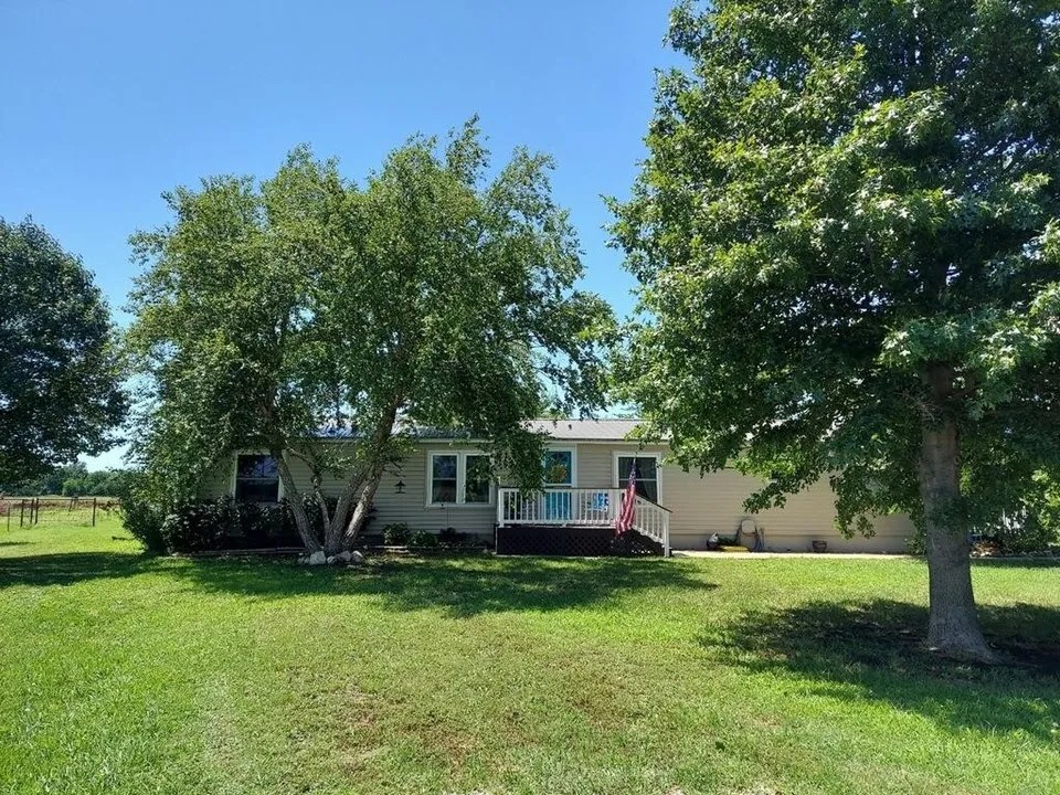 5505 SW Buffalo Rd, Towanda, KS 67144 249,900
