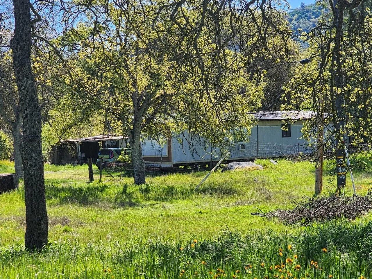 25604 Auberry Rd, Clovis, CA 93619