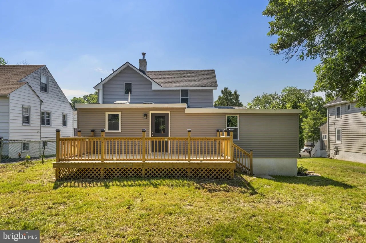 For Sale 1634 Franklin Ave, Willow Grove, PA 19090