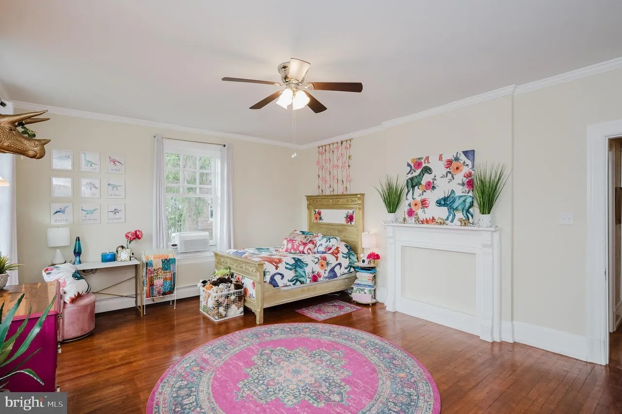 For Sale 49 E Springettsbury Ave, York, PA 17403