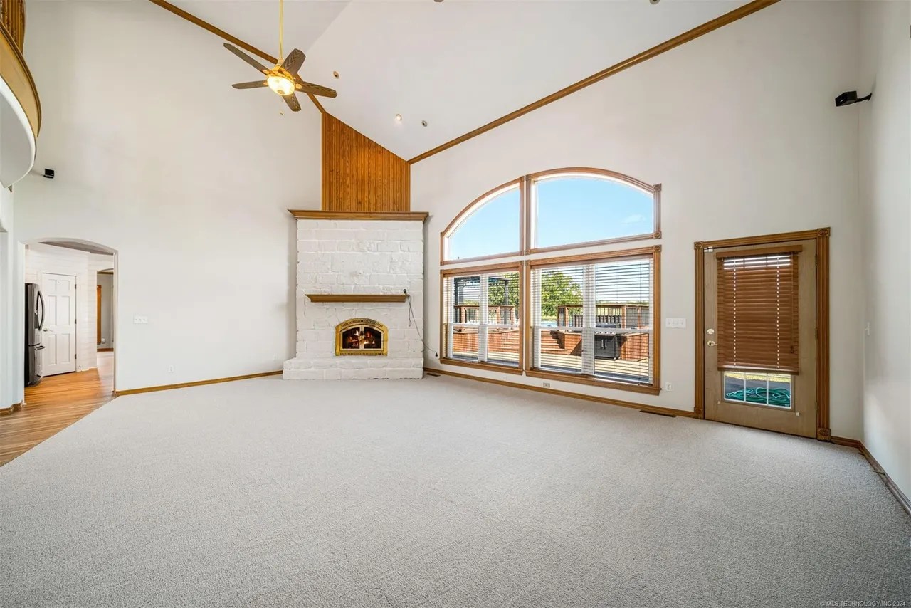 13535 S 177th West Ave, Kellyville, OK 74039 1,375,000