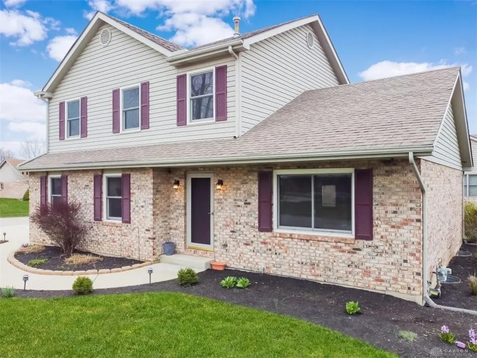 7516 Martha Ct, Franklin, OH 45005