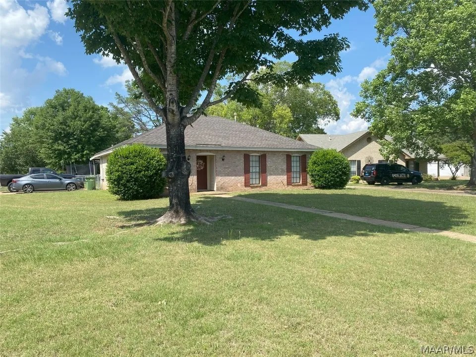 7403 S Brampton Ct, Montgomery, AL 36117