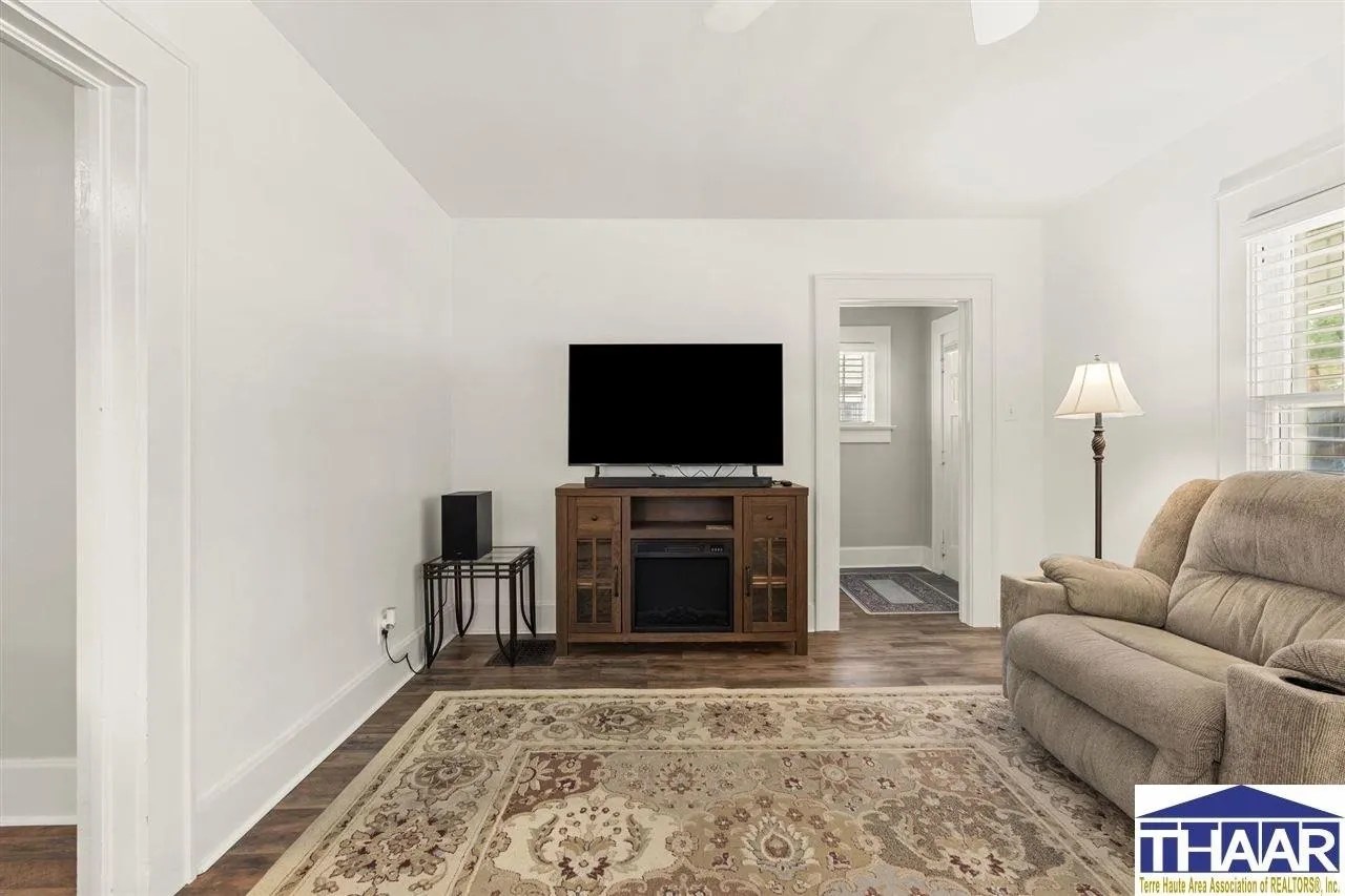 For Sale 2331 Seabury Ave, Terre Haute, IN 47803