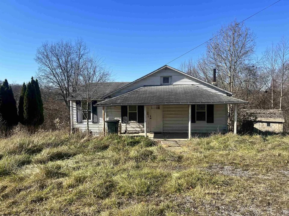511 Glory Barn Rd, WV 26501
