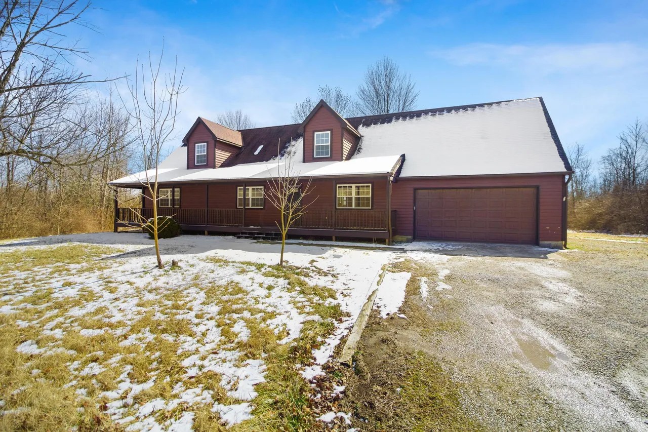 4749 Opossum Run Rd, Grove City, OH 43123