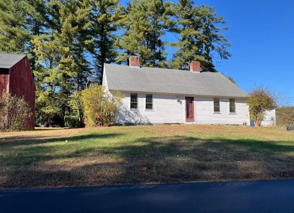 2224 River Rd, Concord, NH 03303 359,999