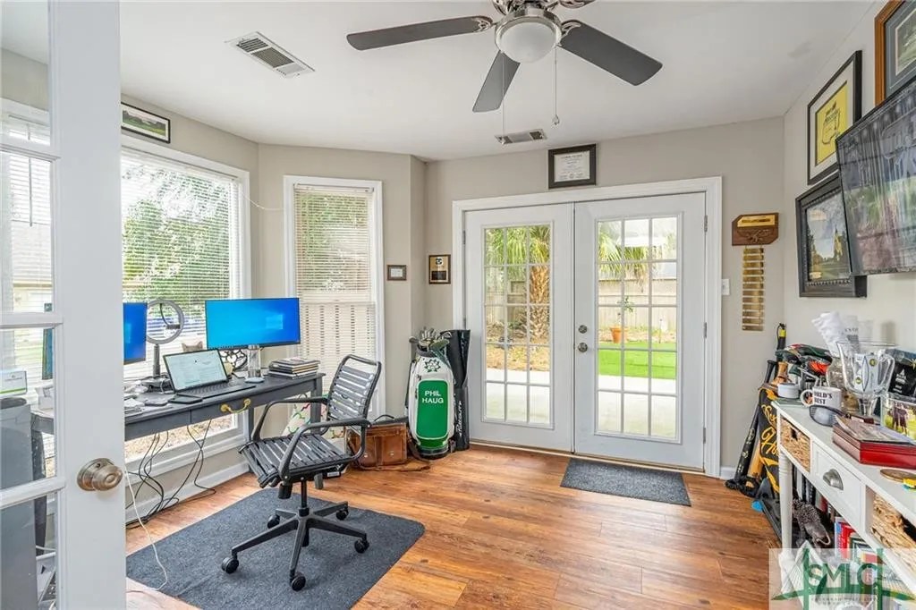 3 Robert Reid Ct, Savannah, GA 31411