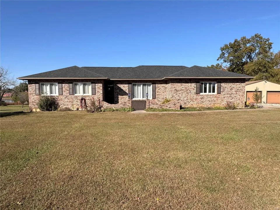 25775 Audrain Road 832, Mexico, MO 65265 375,000