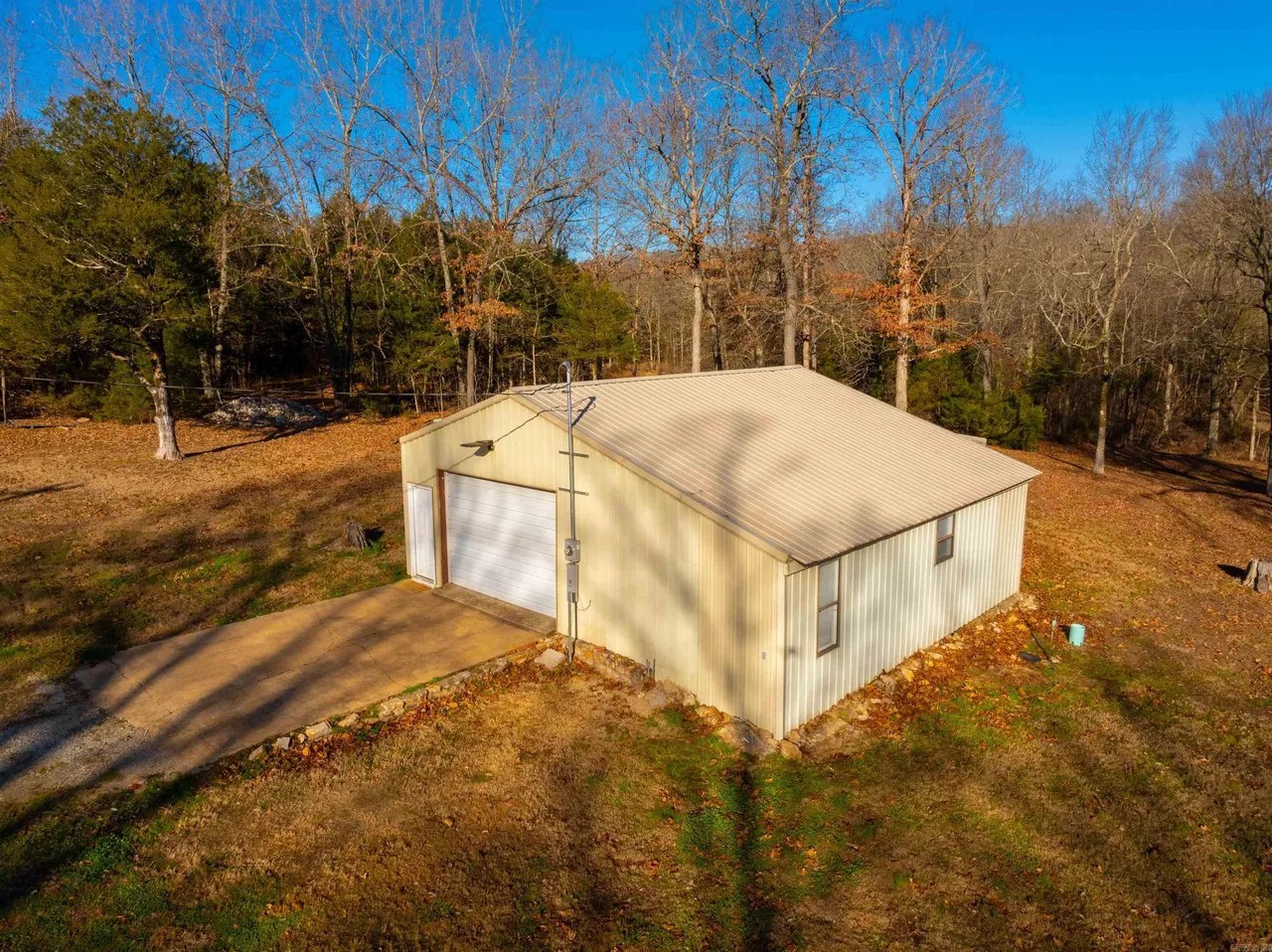 Booth Creek Rd, Williford, AR 72482