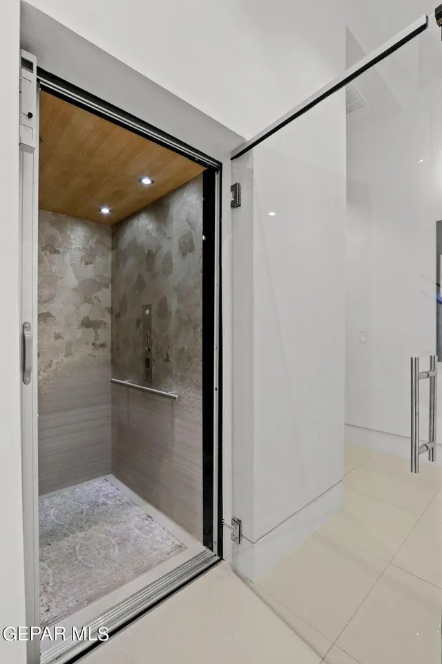 212 Everest Dr, El Paso, TX 79912