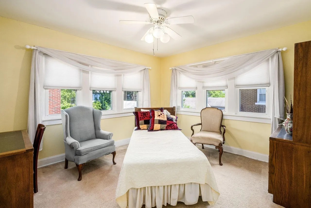 For Sale 2444 Elm Ave, Bexley, OH 43209