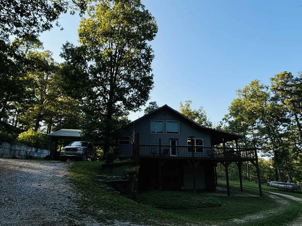 3950 Round Bottom Rd, Mountain View, AR 72560 539,000