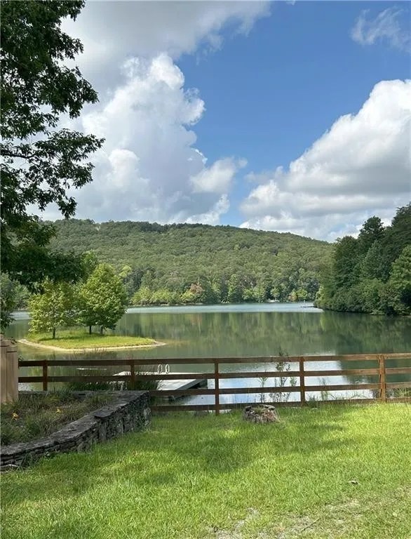 Acerose Dr, Jasper, GA 30143