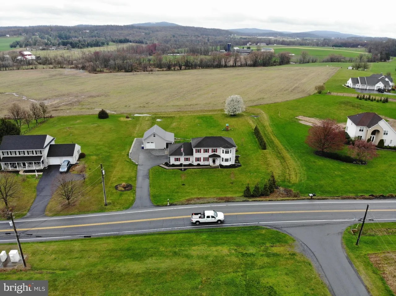 3141 N Colebrook Rd, Manheim, PA 17545