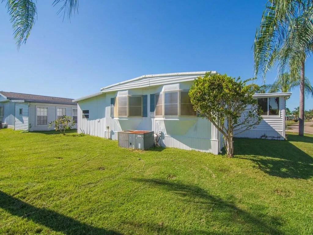 For Sale 2 Galicia Ln, Port Saint Lucie, FL 34952