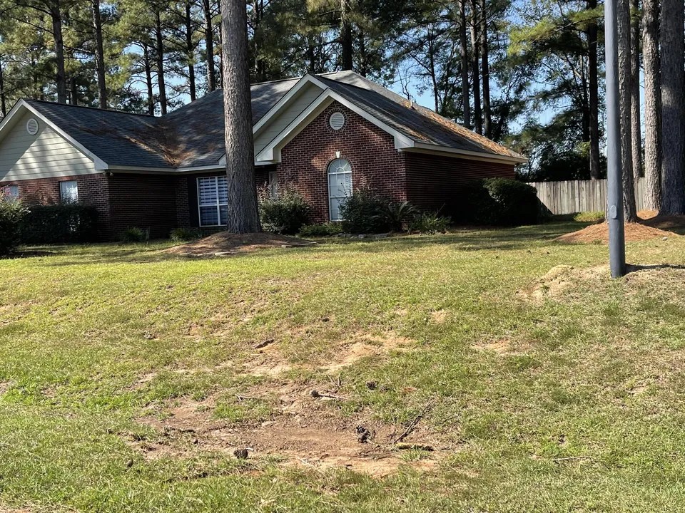 153 Red Roan Rd, Hattiesburg, MS 39402 280,500