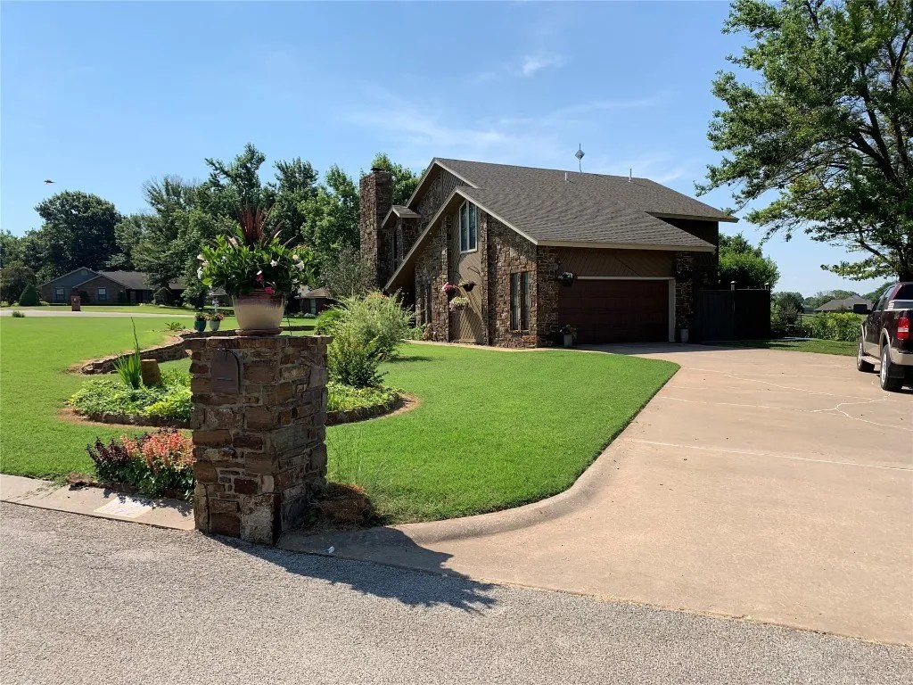 1122 Lakeview Ct, Purcell, OK 73080