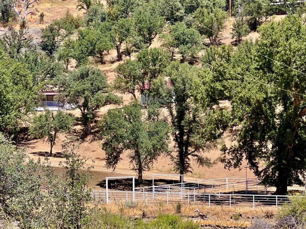 For Sale 20505 Coalinga Rd, Paicines, CA 95043