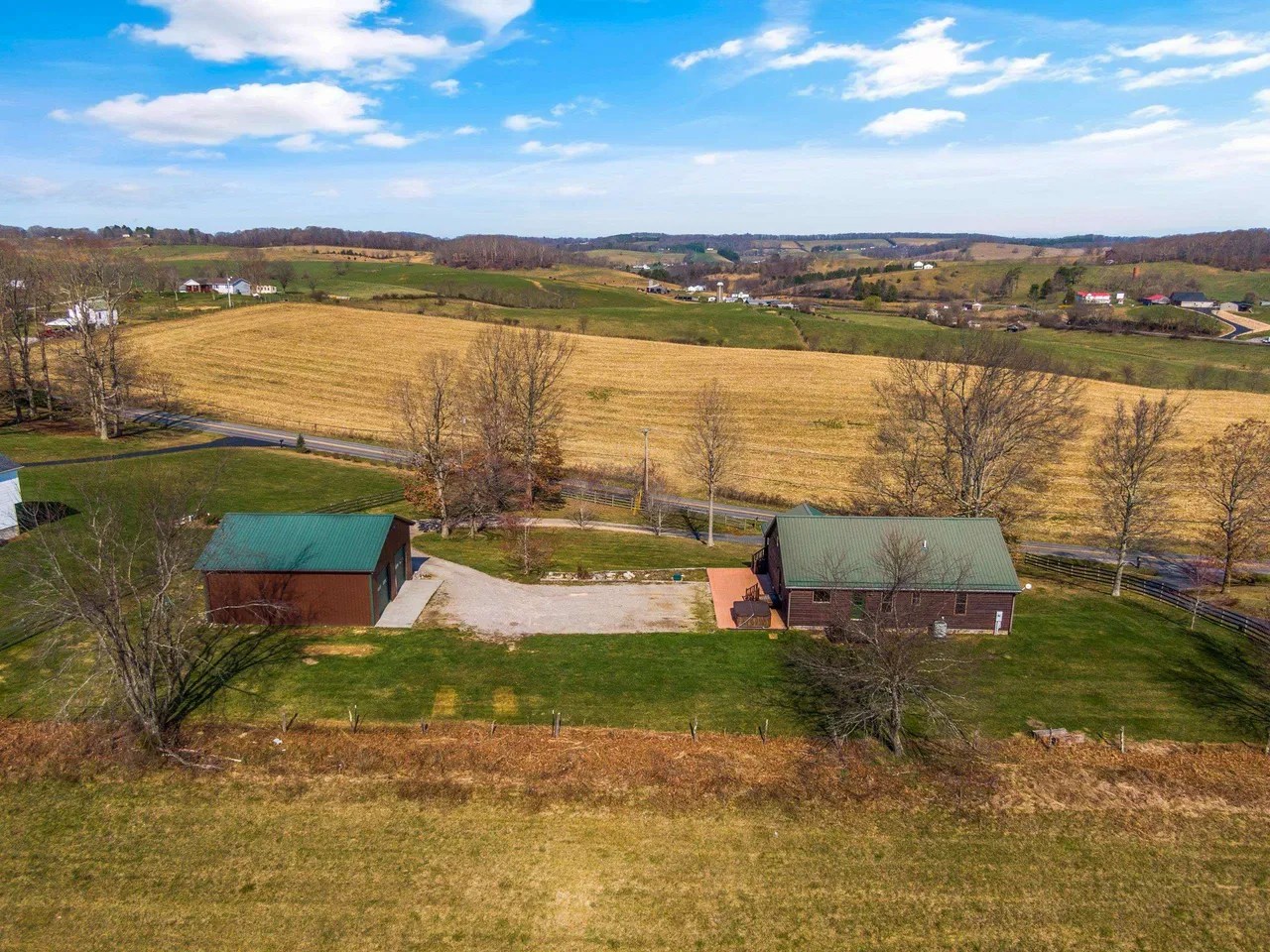 2351 Childress Rd, Christiansburg, VA 24073