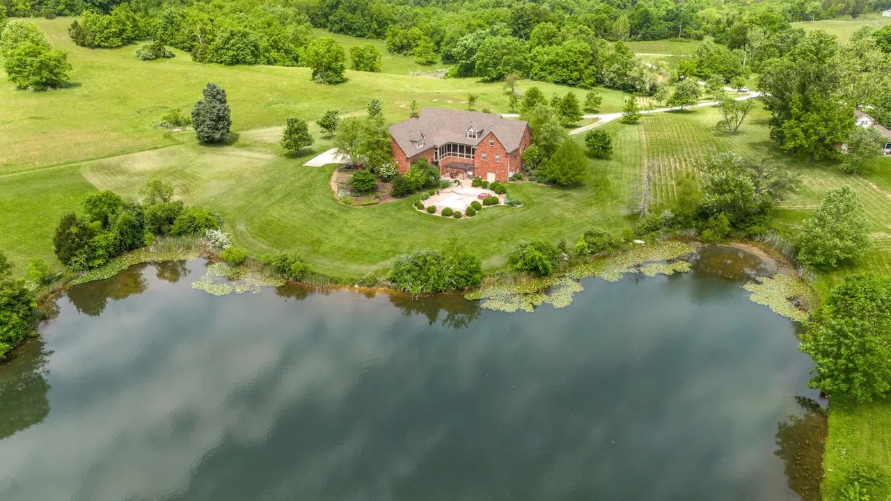 For Sale 1323 Pea Ridge Rd, Frankfort, KY 40601