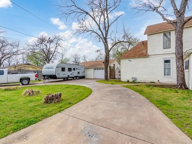 501 N Anglin St, Cleburne, TX 76031